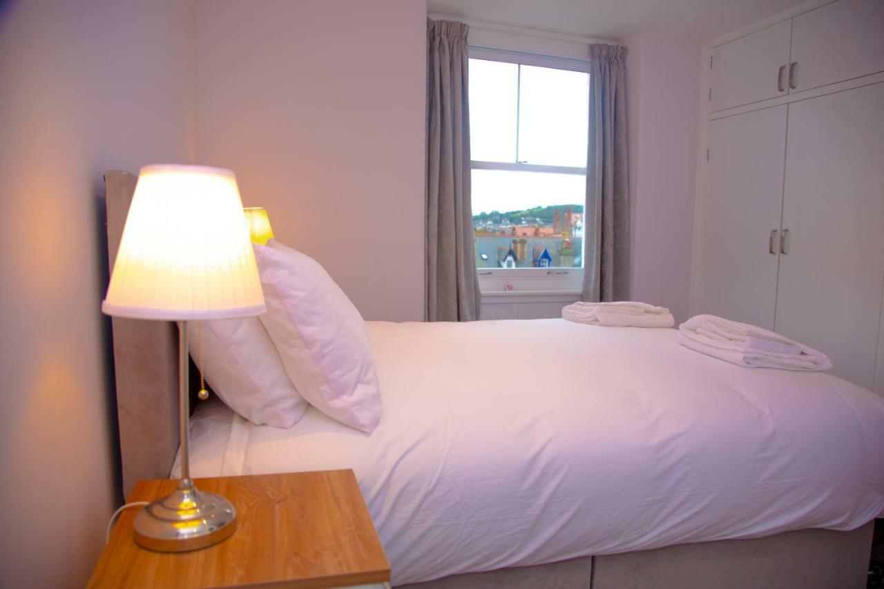 Carmel House Hotel Ландъндо Екстериор снимка